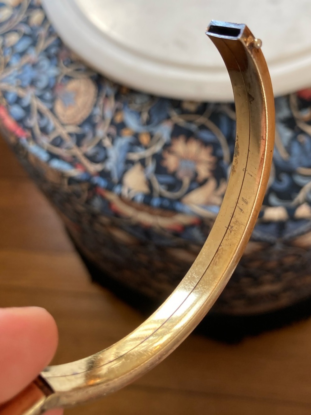 Antique Rolled Gold Hinged Bangle Bracelet w/Maker’s Mark - Picture 12 of 14